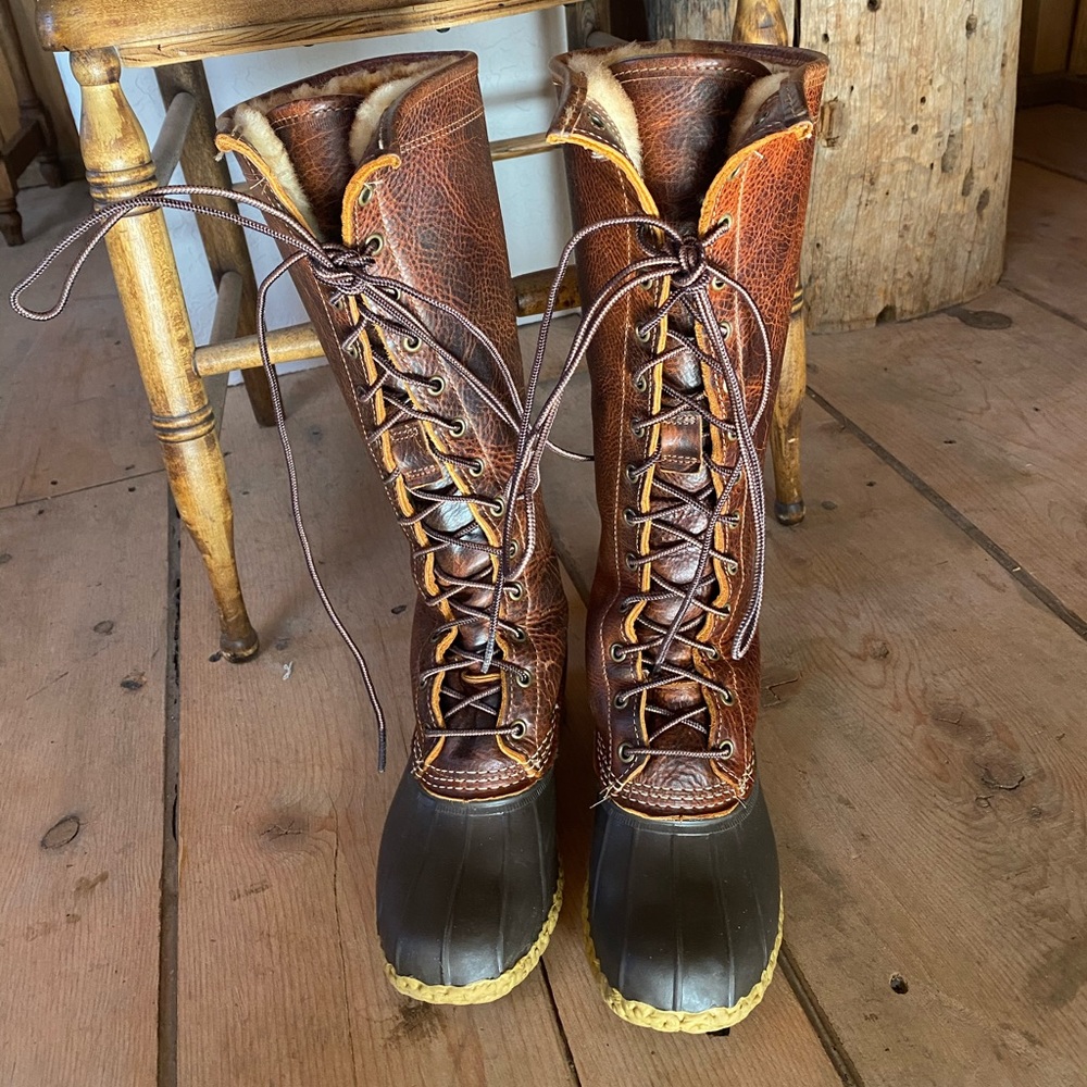 L.L. Bean Signature Shearling Lined Leather Boots